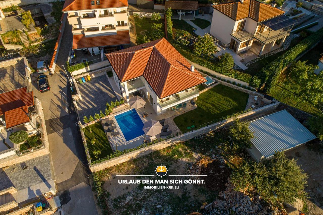 Villa Richard Malinska Exterior foto