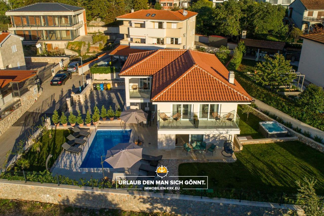 Villa Richard Malinska Exterior foto